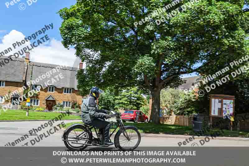 Vintage motorcycle club;eventdigitalimages;no limits trackdays;peter wileman photography;vintage motocycles;vmcc banbury run photographs